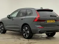 Used Volvo XC60 Plus 247 HP (181 kW) 2025 Green SUV