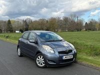Used Toyota Yaris 87 HP (63 kW) 2009 Blue Hatchback