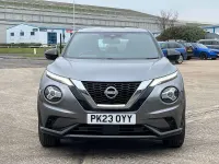 Używany Nissan Juke N-Connecta 114 KM (83 kW) 2023 Szary SUV
