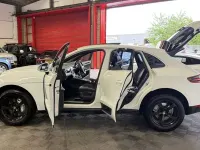 Used Porsche Macan 258 HP (189 kW) 2017 White SUV