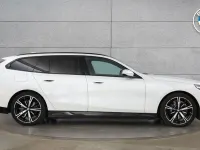 Used BMW 530e M Sport 295 HP (216 kW) 2025 White Estate