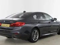Usado BMW 520 M Sport 187 CV (137 kW) 2020 Gris