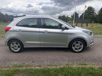Second-hand Ford Ka Plus Zetec 70 CP (51 kW) 2016 Argintiu Hatchback