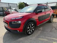 Usado Citroën C4 Cactus Flair 110 HP (80 kW) 2016 Vermelho Citadino