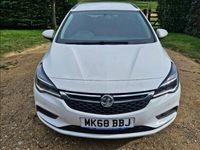 used Vauxhall Astra 1.6 CDTi ecoTEC BlueInjection Tech Line Nav Sports Tourer 5dr Diesel Manual