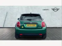 Usado Mini Cooper S Level 2 135 kW (184 HP) 2022 Verde Citadino