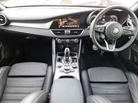 Used Alfa Romeo Giulia Sprint 280 HP (205 kW) 2024 Red Sedan
