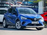 Usado Renault Captur Iconic 142 HP (104 kW) 2022 Azul SUV