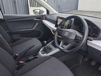 Used Seat Arona SE Technology 95 HP (69 kW) 2023 Silver SUV