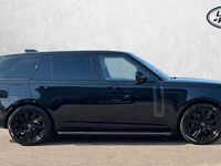 Begagnad Land Rover Range Rover First Edition 440 HK (323 kW) 2023 Svart SUV