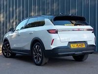 New Vauxhall Grandland X Ultimate 136 HP (100 kW) 2025 White SUV