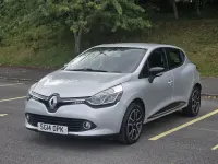 Used Renault Clio Dynamique 75 HP (55 kW) 2014 Silver Hatchback