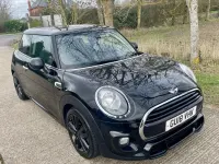 Used Mini Cooper Hatch 134 HP (98 kW) 2018 Black Hatchback