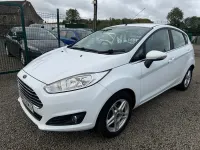 Used Ford Fiesta Zetec 2013 White Hatchback