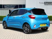 Used Hyundai i10 Premium 2023 Turquoise Hatchback