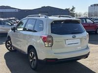 Begagnad Subaru Forester Premium 2017 Vit SUV