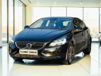 Used Volvo V40 Momentum 120 HP (88 kW) 2019 Black Hatchback