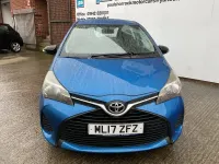 Usado Toyota Yaris Active 2017 Azul Citadino