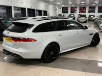 Used Jaguar XF Sportbrake Chequered Flag 180 HP (132 kW) 2020 White Estate
