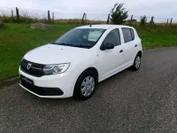 Used Dacia Sandero Essentiel 90 HP (66 kW) 2018 White Hatchback