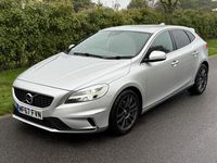 Used Volvo V40 R-Design Pro 152 HP (111 kW) 2017 Silver Hatchback