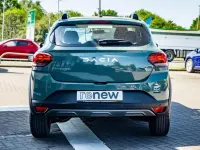 Used Dacia Sandero Expression 90 HP (66 kW) 2023 Green Hatchback