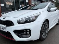 Used Kia ProCeed GT 204 HP (150 kW) 2015 White Hatchback