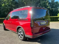 Used Ford Tourneo Connect Active 122 HP (89 kW) 2025 Red MPV