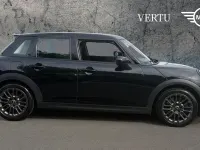 Used Mini Cooper S Hatch 201 HP (147 kW) 2024 Black Hatchback