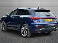 Used Audi Q5 Advanced 204 HP (150 kW) 2026 Navarra blue SUV