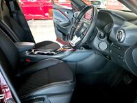 Used Nissan Juke Tekna 117 HP (86 kW) 2019 Red SUV
