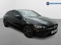 Begagnad Mercedes CLA200 AMG Line Premium 2022 Svart Kombi