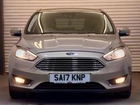 Begagnad Ford Focus Titanium 120 HK (88 kW) 2017 Silver Halvkombi