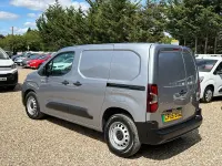 Used Vauxhall Combo 100 kW (136 HP) 2025 Grey MPV