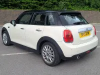 Used Mini Cooper D Hatch 2015 White Hatchback