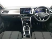 Nowe VW T-Roc Match 115 KM (84 kW) 2025 Srebrny SUV