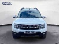 used Dacia Duster 1.2 TCe Laureate Euro 6 (s/s) 5dr ** Full Service History** SUV