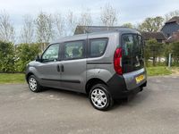 Używany Fiat Doblò 2017 Szary Minivan