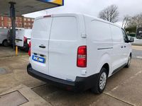 Used Vauxhall Vivaro 100 HP (73 kW) 2023 White MPV