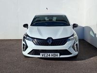 Used Renault Clio V Techno 140 HP (102 kW) 2024 White Hatchback