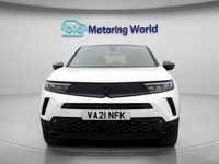 Used Vauxhall Mokka SRi 131 HP (96 kW) 2021 White SUV