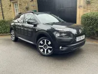 Used Citroën C4 Cactus Flair 98 HP (72 kW) 2016 Black Hatchback