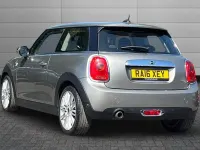 Used Mini ONE Hatch 101 HP (74 kW) 2016 Moonwalk grey Hatchback