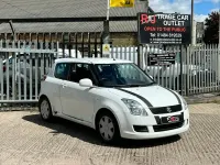 Begagnad Suzuki Swift GL 92 HK (67 kW) 2008 Vit Halvkombi