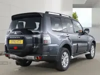 Used Mitsubishi Shogun 187 HP (137 kW) 2016 Grey SUV