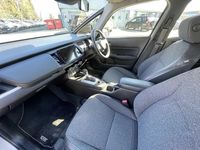 Used Honda Jazz Hybrid 109 HP (80 kW) 2023 White Hatchback