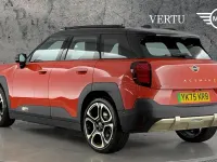New Mini Aceman Exclusive 160 kW (218 HP) 2026 Rebel red SUV