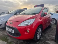 Usado Ford Ka Zetec 69 CV (50 kW) 2014 Rojo Utilitario