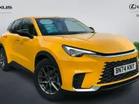 Used Lexus LBX 136 HP (100 kW) 2024 Yellow SUV