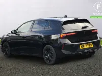 Używany Vauxhall Astra 130 KM (95 kW) 2023 Czarny Hatchback
